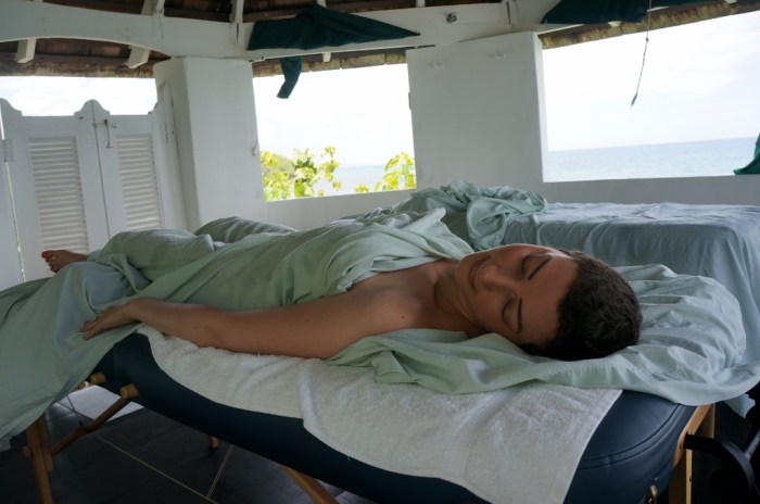 I got a massage on my birthday in an outdoor cabana, where I could hear the waves crashing and feel the breeze coming off the water. This is my idea of cancer recovery.