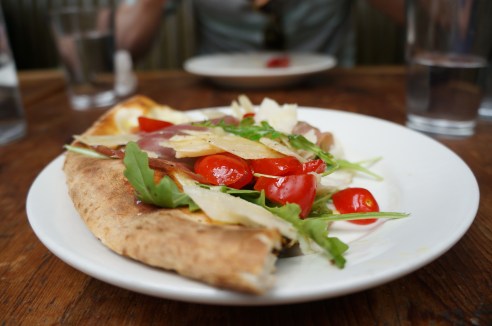 Second taste: super fresh brick oven pizza made with mozzarella, arugula, prosciutto, heirloom tomatoes, grana padano cheese... my fave stop of the tour.